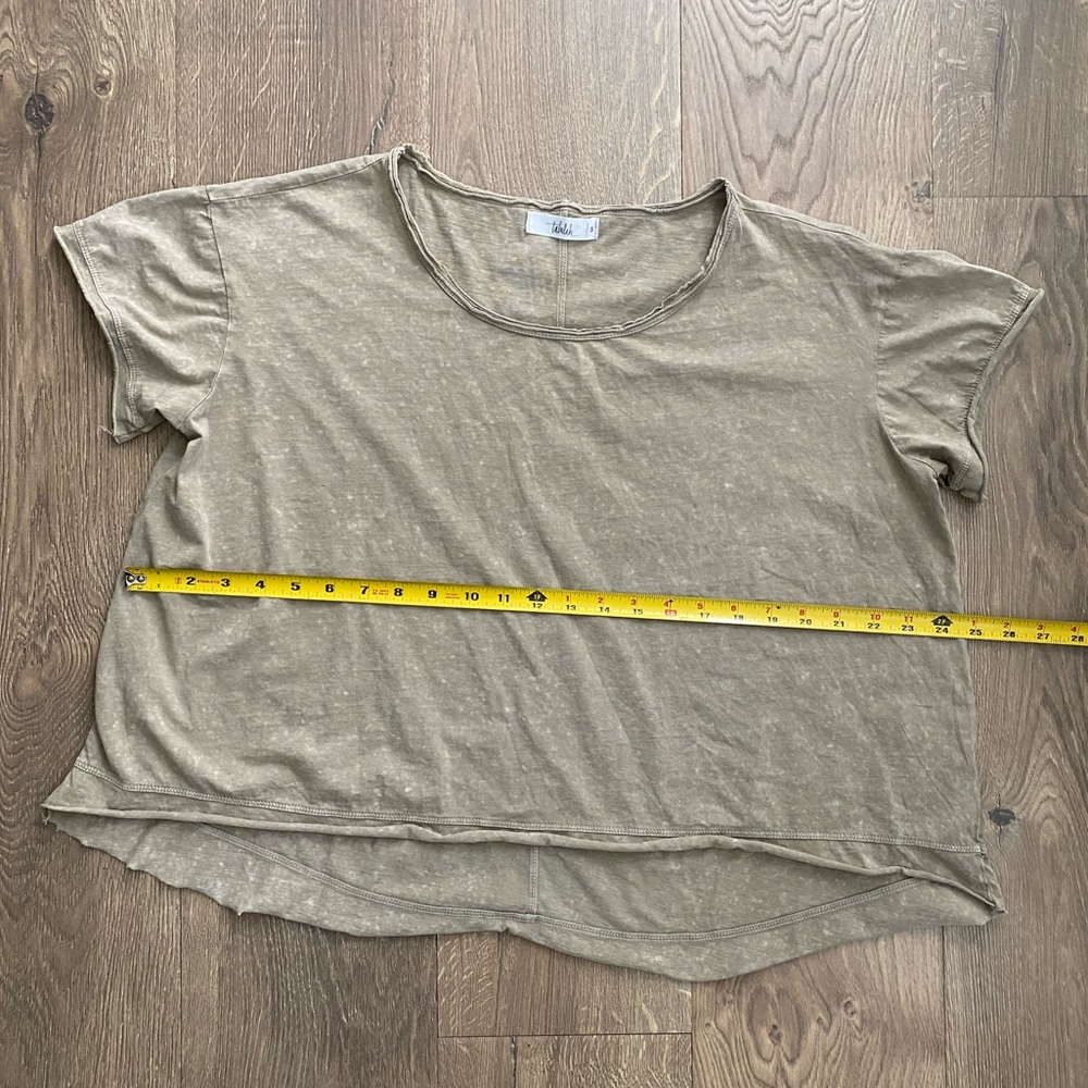 Oversize Tee - Picture 3 of 10
